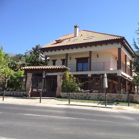 Hotel Rural Robles Jarandilla de la Vera Exterior foto